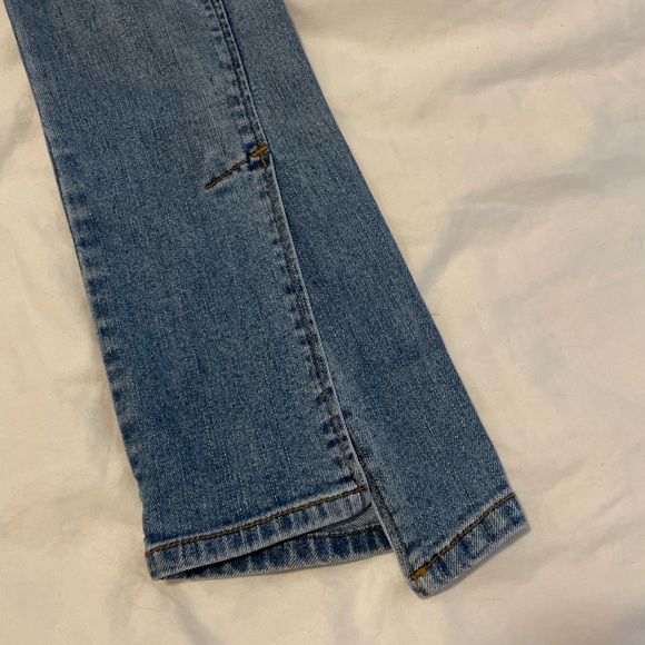 Andersson Bell Unbalance Slip Crop Jeans Medium Wash Blue 25” Waist (apa199w) - Picture 4 of 9